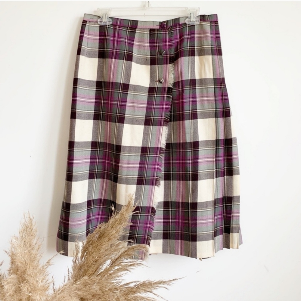 Vintage light wool purple/beige wrap plaid skirt